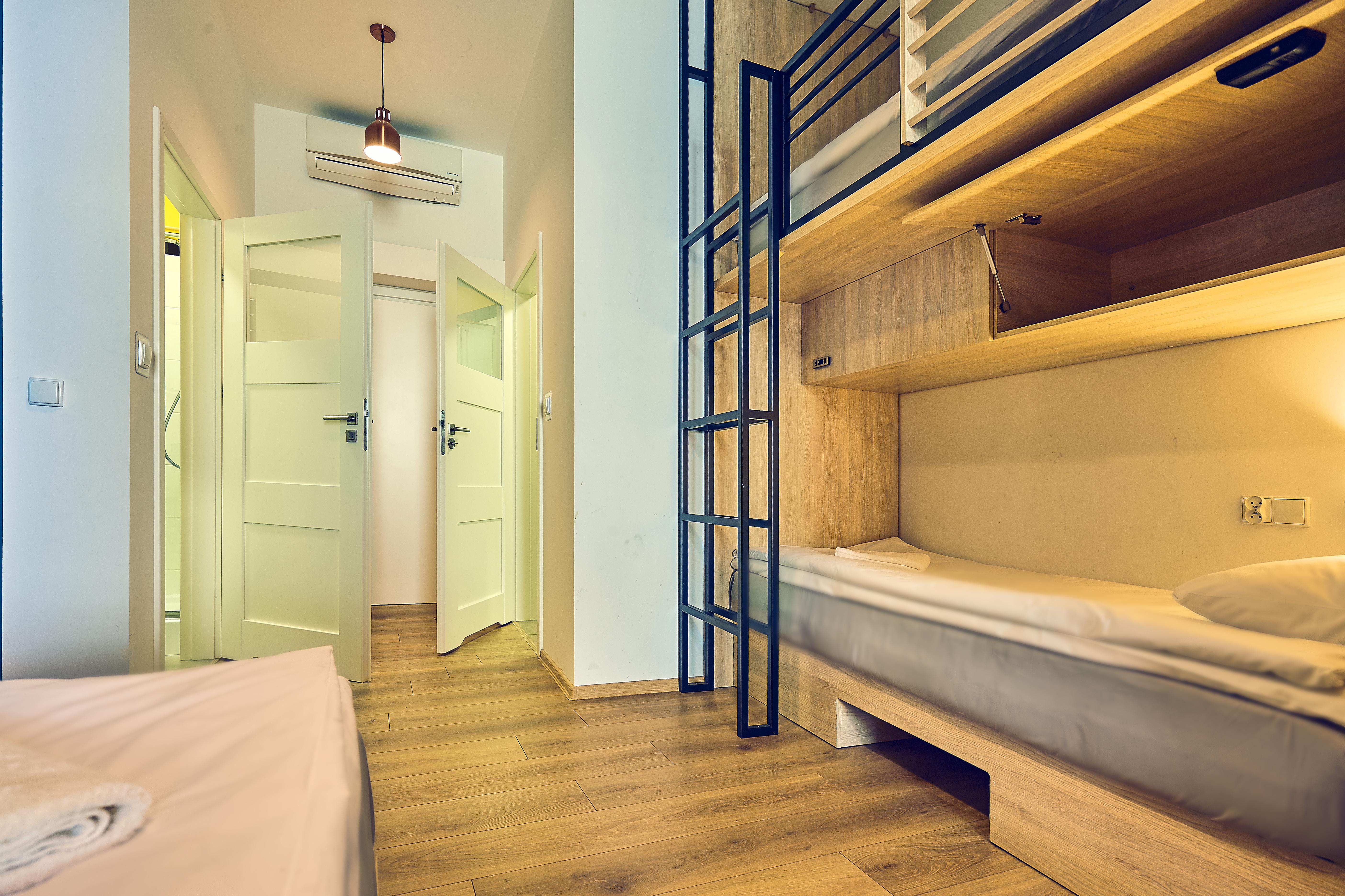 Draggo House Hostel Krasków Εξωτερικό φωτογραφία